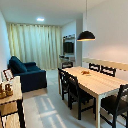 Apartamento Na Praia Do Morro- Guarapari, De Frente, Varanda Ampla, Duas Quadras Da Orla Da Praia Room photo